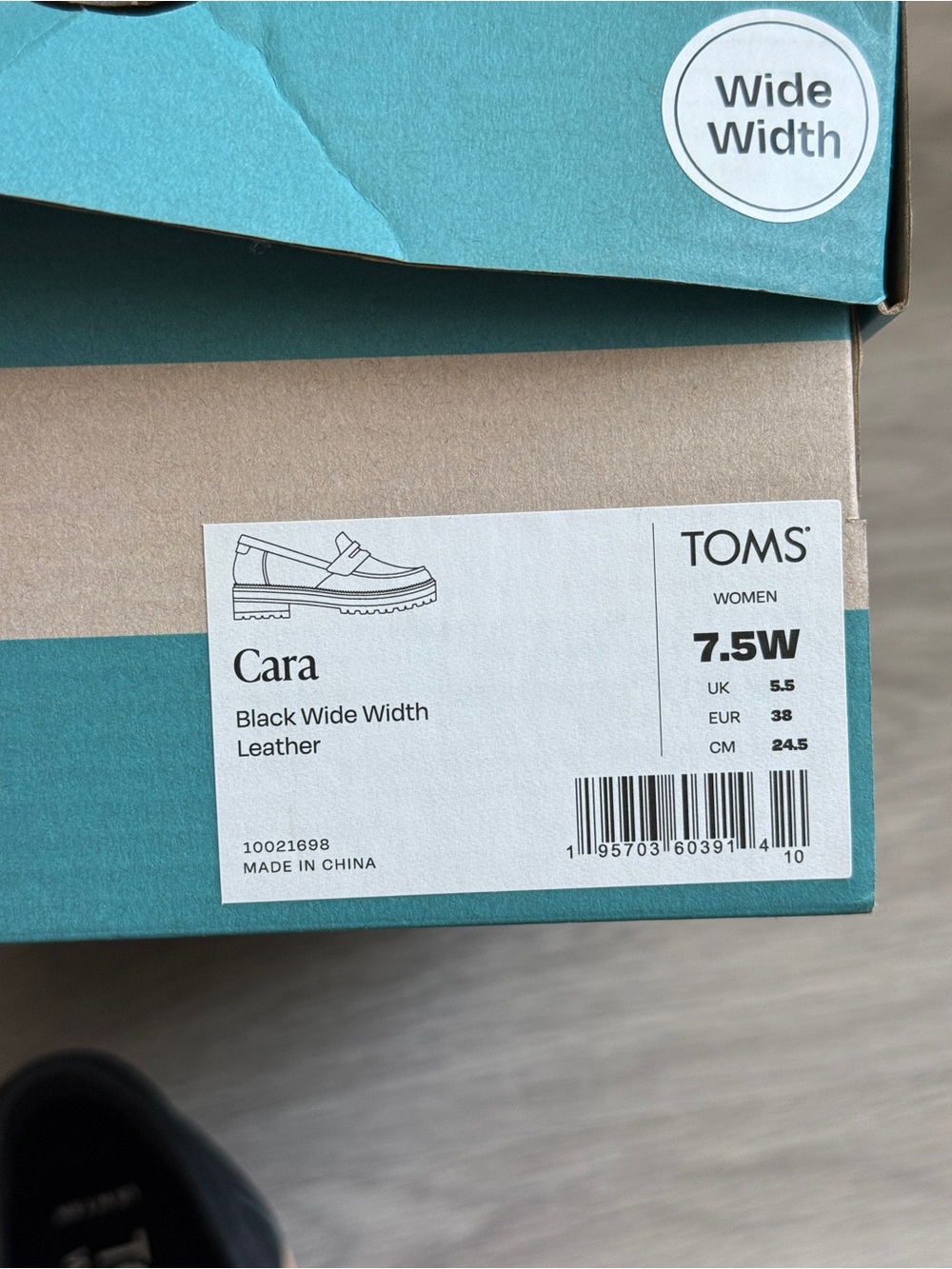 Toms Cara Loafers Black Wide Width Leather | Size 7.5W NWT - Picture 6 of 7